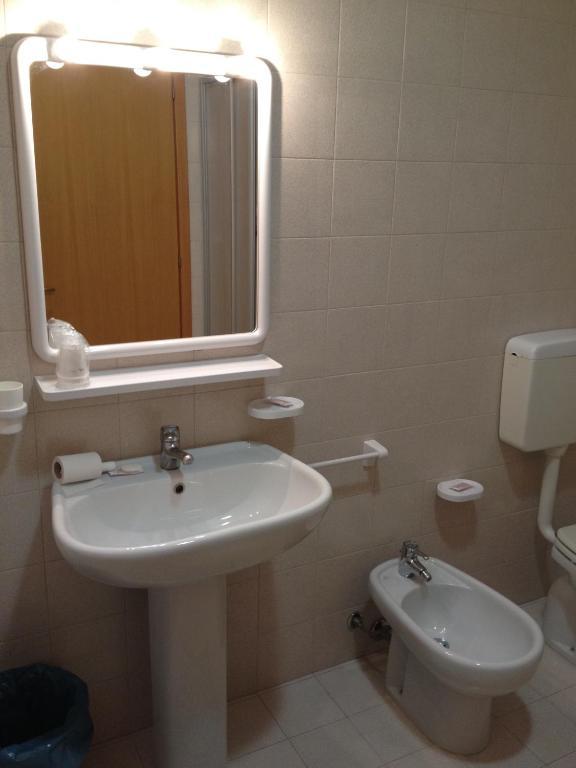 Casa Per Ferie Maria Assunta Hotel Lido di Jesolo Szoba fotó